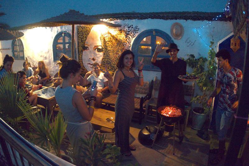 Backpackers Grapevine Hostel Marrakesh Bagian luar foto